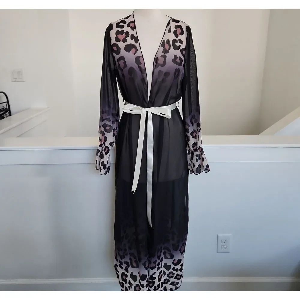 Robe Black and Purple Leopard Print Size S NWOT
